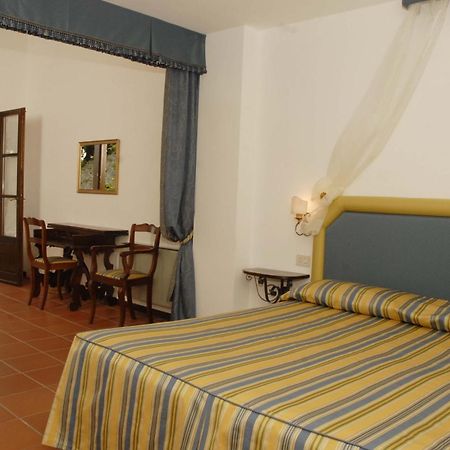 منزل الضيف سوفيتشيلي  في Relais Borgo Di Toiano المظهر الخارجي الصورة