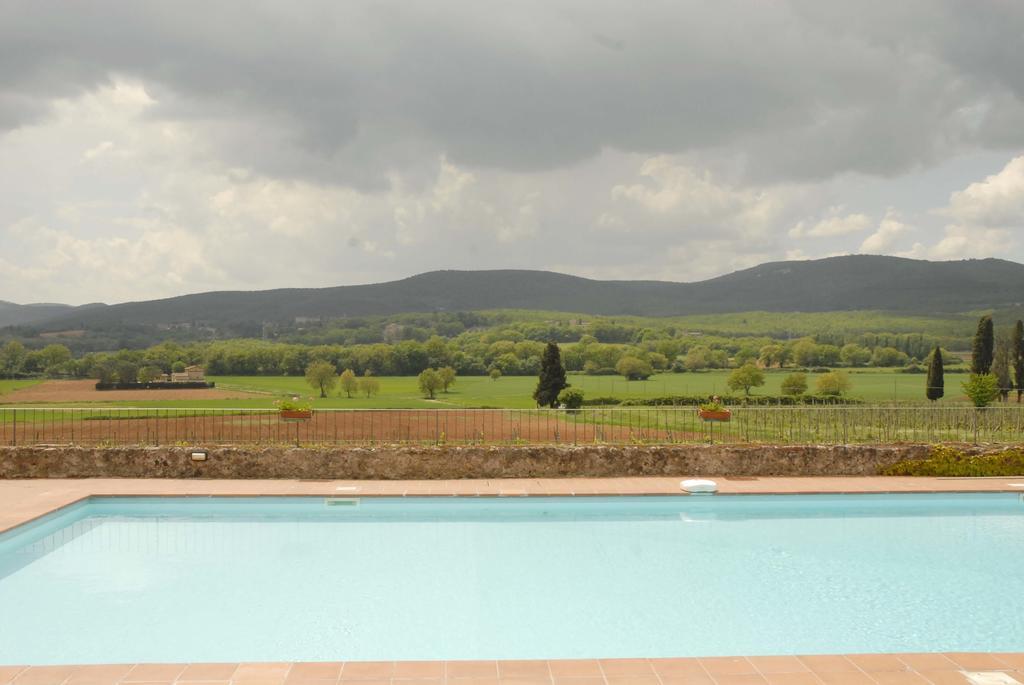 منزل الضيف سوفيتشيلي  في Relais Borgo Di Toiano المظهر الخارجي الصورة