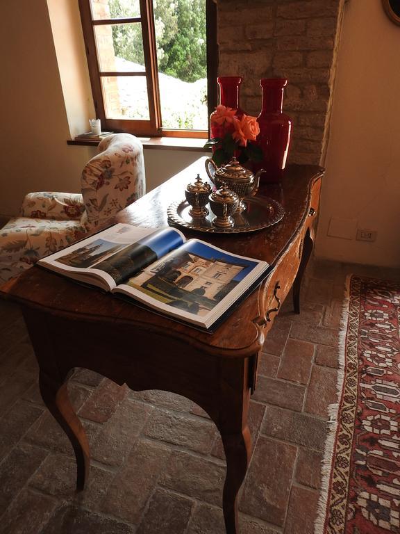 منزل الضيف سوفيتشيلي  في Relais Borgo Di Toiano المظهر الخارجي الصورة