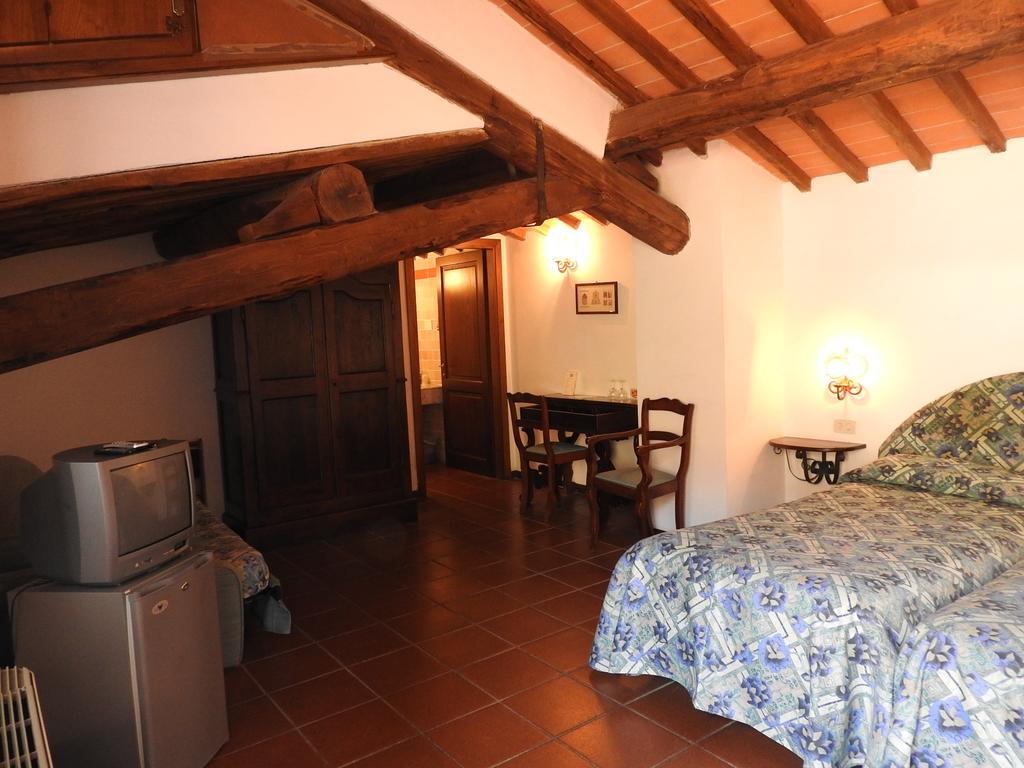منزل الضيف سوفيتشيلي  في Relais Borgo Di Toiano المظهر الخارجي الصورة
