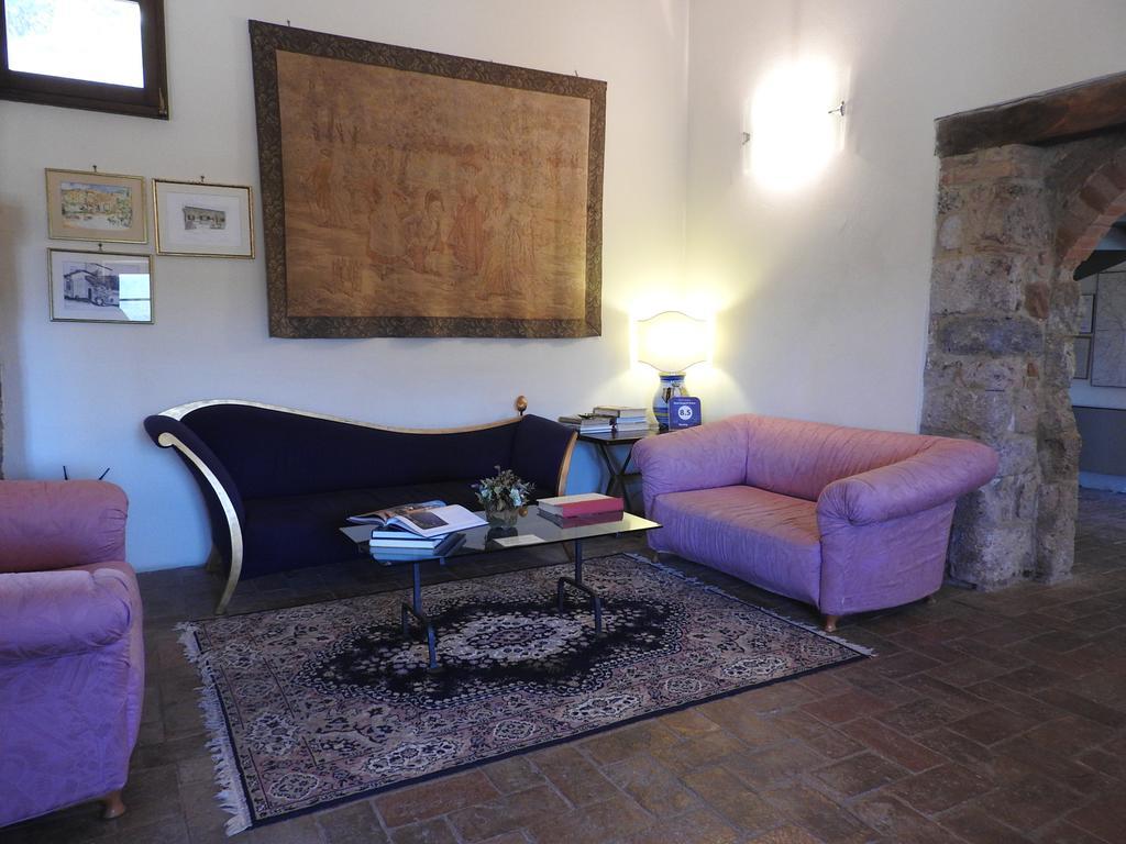 منزل الضيف سوفيتشيلي  في Relais Borgo Di Toiano المظهر الخارجي الصورة